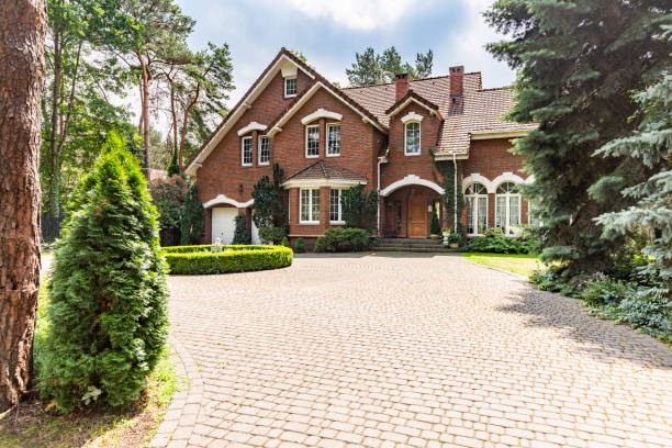 Best Custom Driveway Pavers  in East Niles, CA